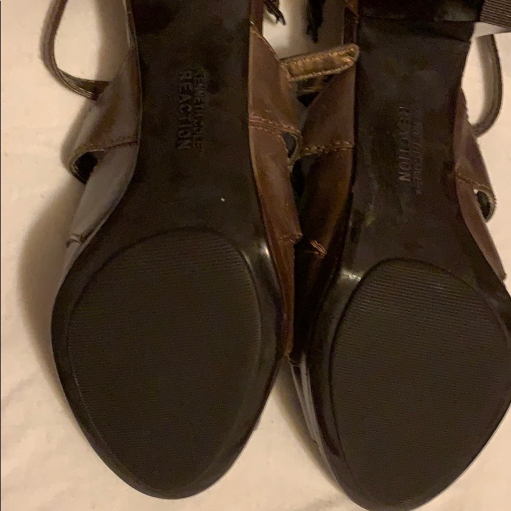 Shoes - Picture 5 of 5